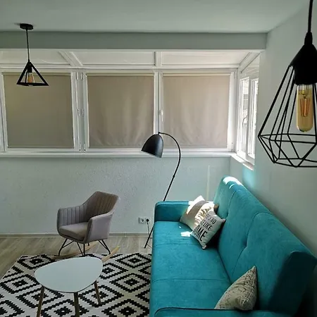 New Modern Roof Top Studio In The Centre Of ! Апартаменты Сараево